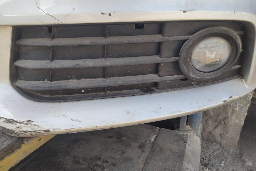 برواز كشاف امامي شمال اودي a4 2009 2010