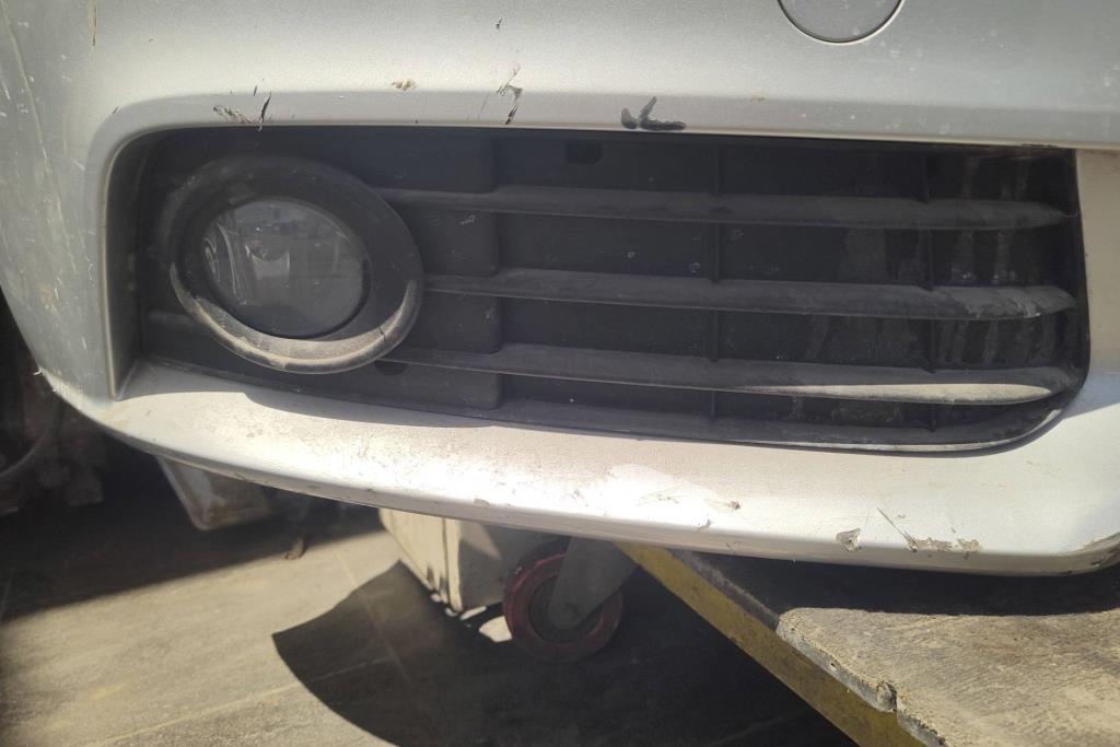 برواز كشاف اودي a4 2009 2010