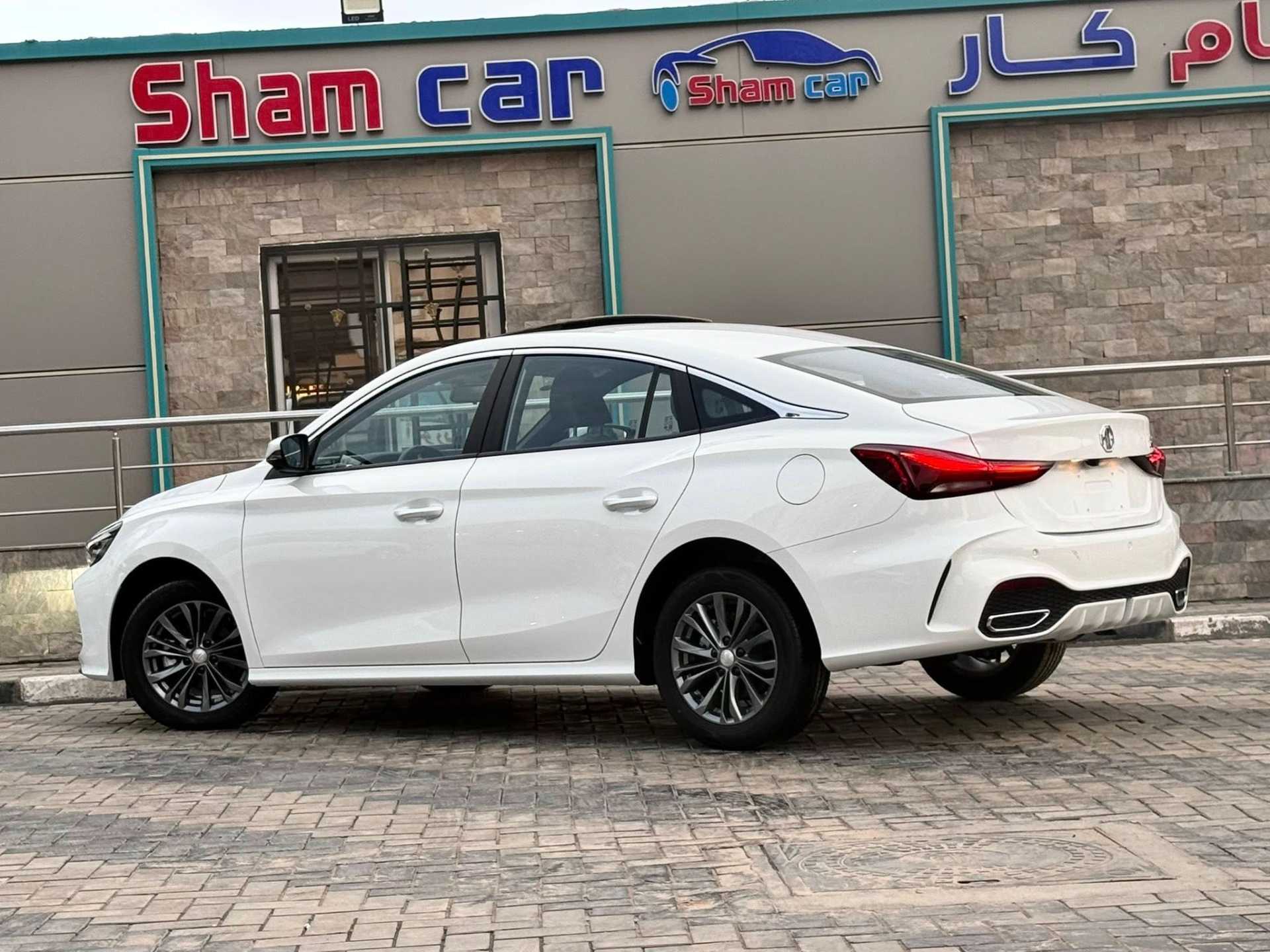 ام جي MG5 2025