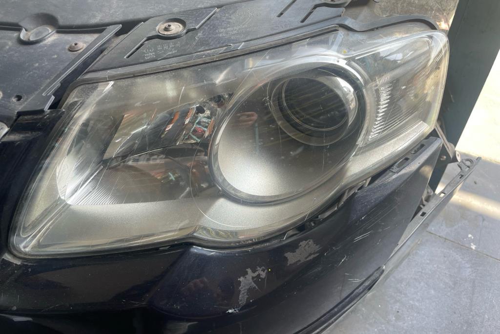 ضوء امامي شمال فولكس فاجن باسات 2007 2008 2009 2010