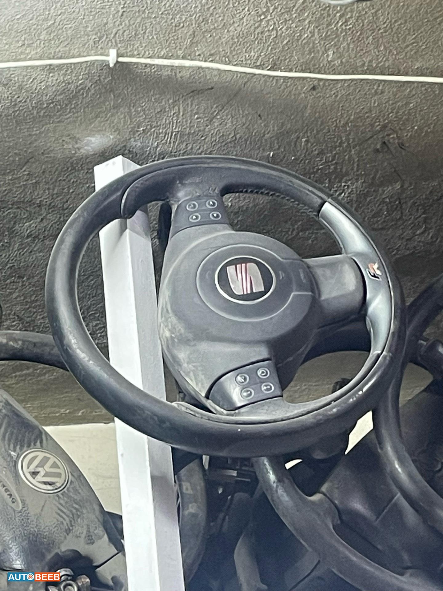 ستيرنج سيات ليون 2009 2010 2011