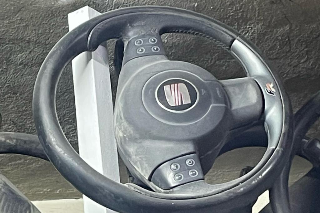 ستيرنج سيات ليون 2009 2010 2011