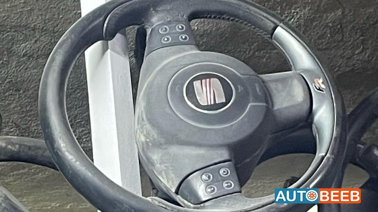 ستيرنج سيات ليون 2009 2010 2011