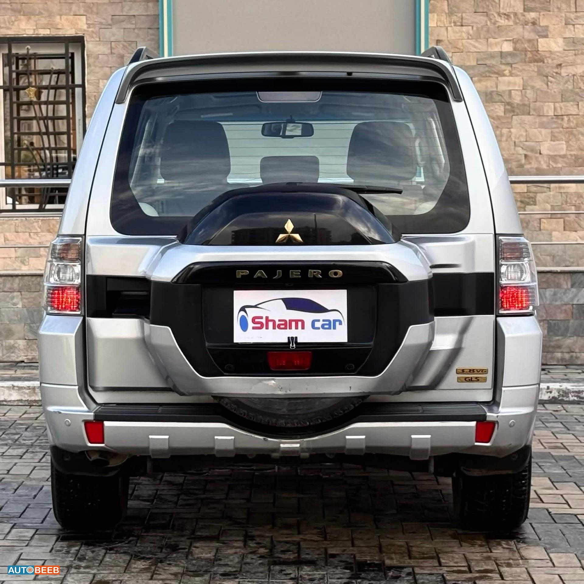 ميتسوبيشي باجيرو 2018