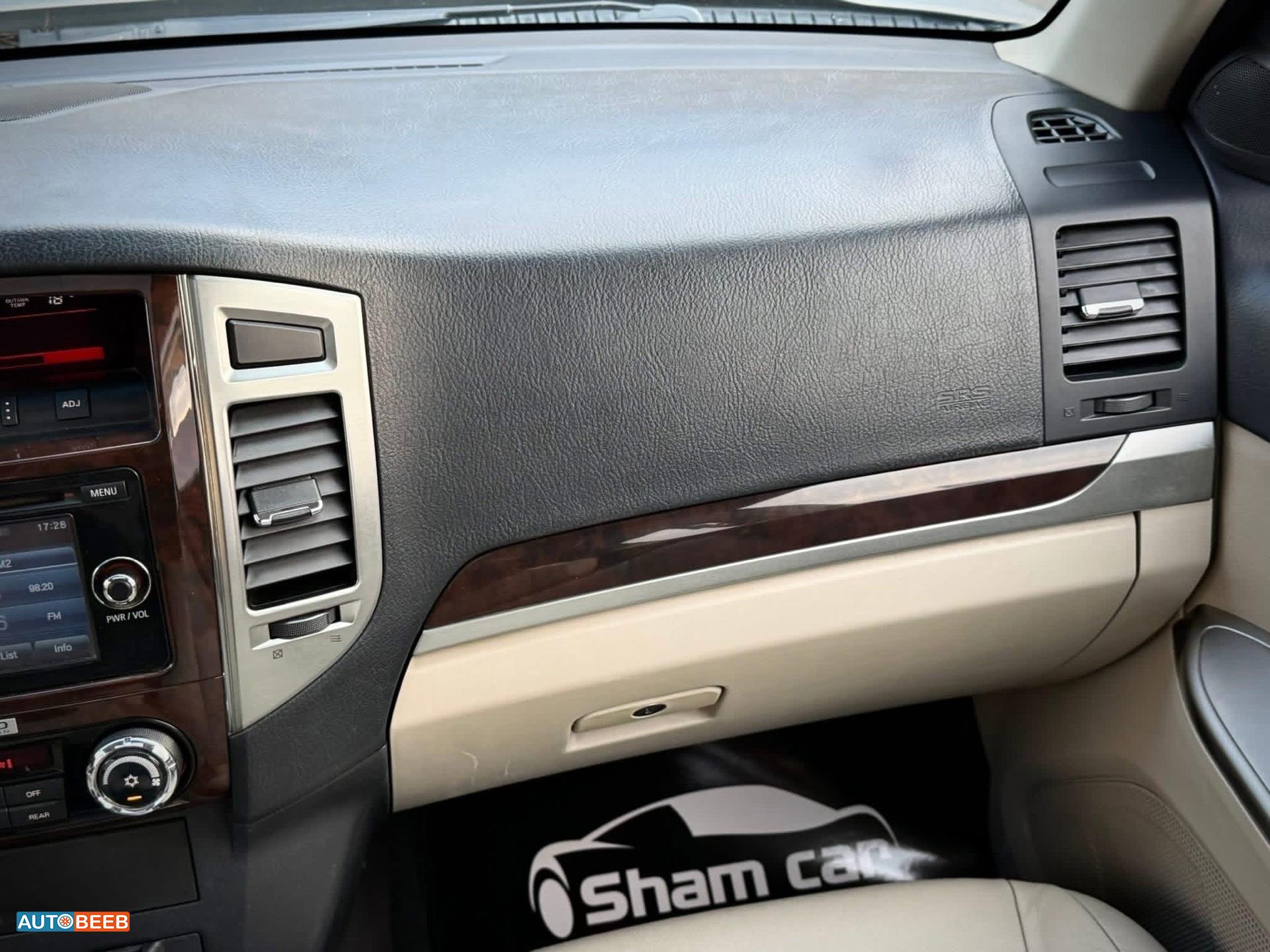 ميتسوبيشي باجيرو 2018