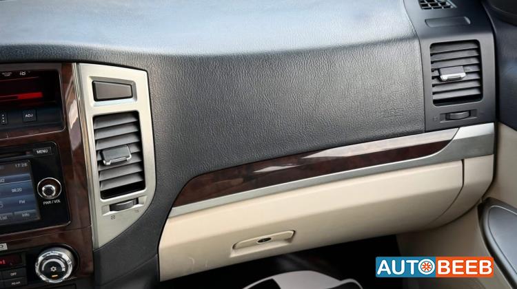 ميتسوبيشي باجيرو 2018