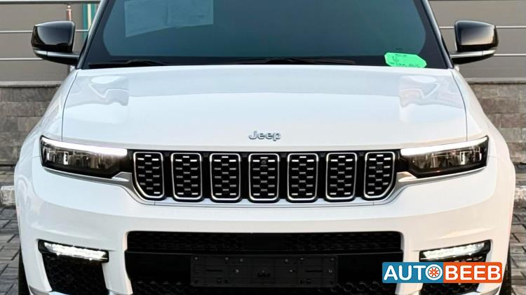 جيب جراند شيروكي 2023