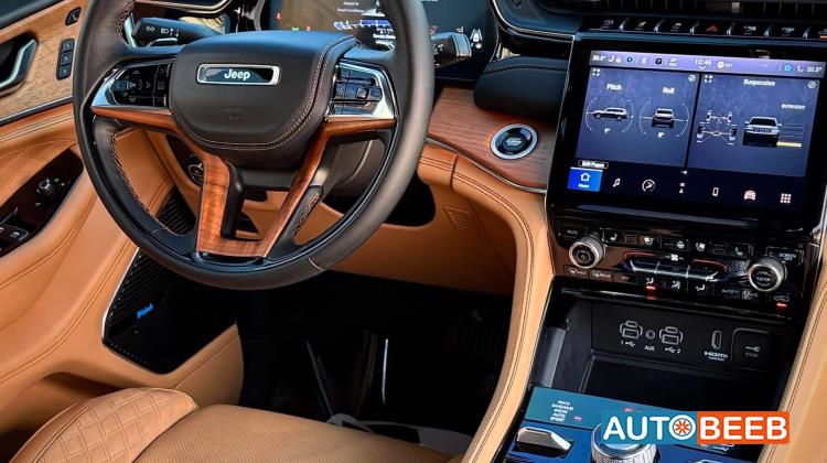 جيب جراند شيروكي 2023