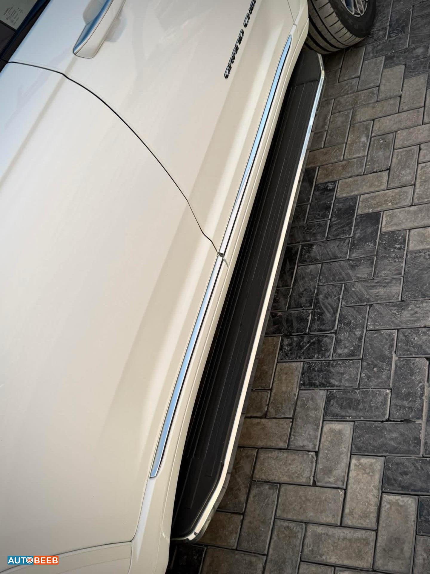 جيب جراند شيروكي 2023