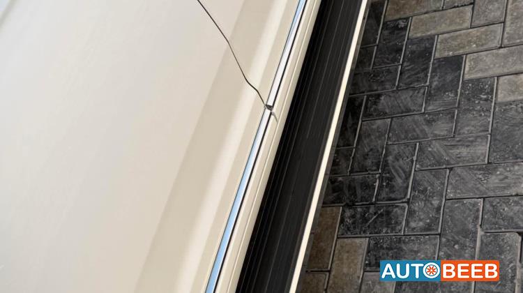 جيب جراند شيروكي 2023