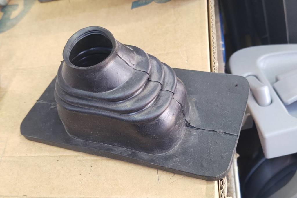 Cabin  Steering Wheel KIA Bongo