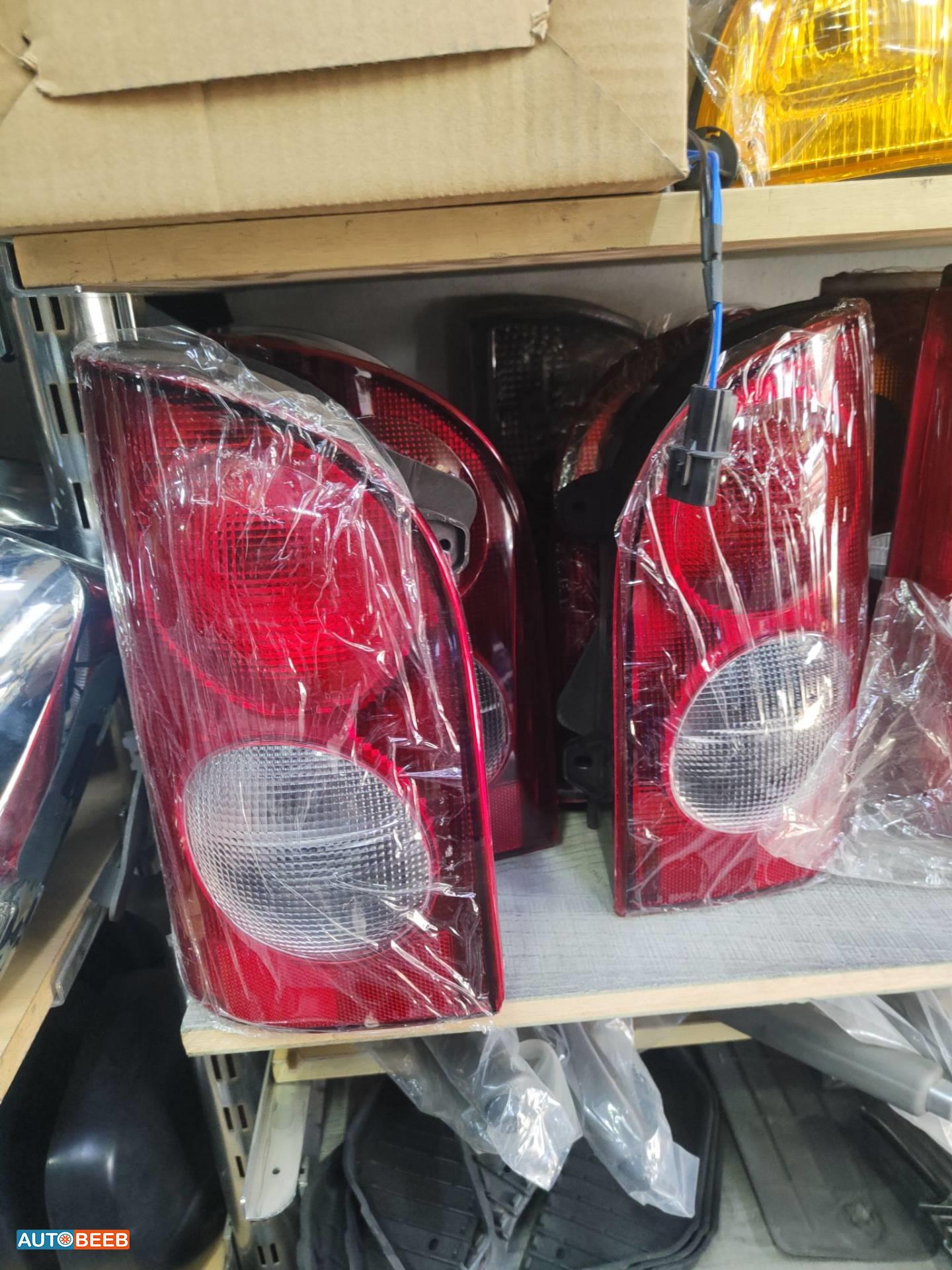 ضوء خلفي يمين شمال هيونداي اتش 100 1997 1998 1999 2000 2001 2002 2003