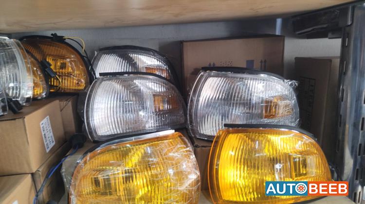 ضوء غماز أمامي يمين شمال هيونداي اتش 100 1997 1998 1999 2000 2001 2002