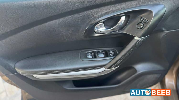 رينو كادجار 2017