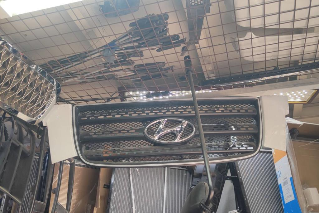 Body  Grilles Hyundai 