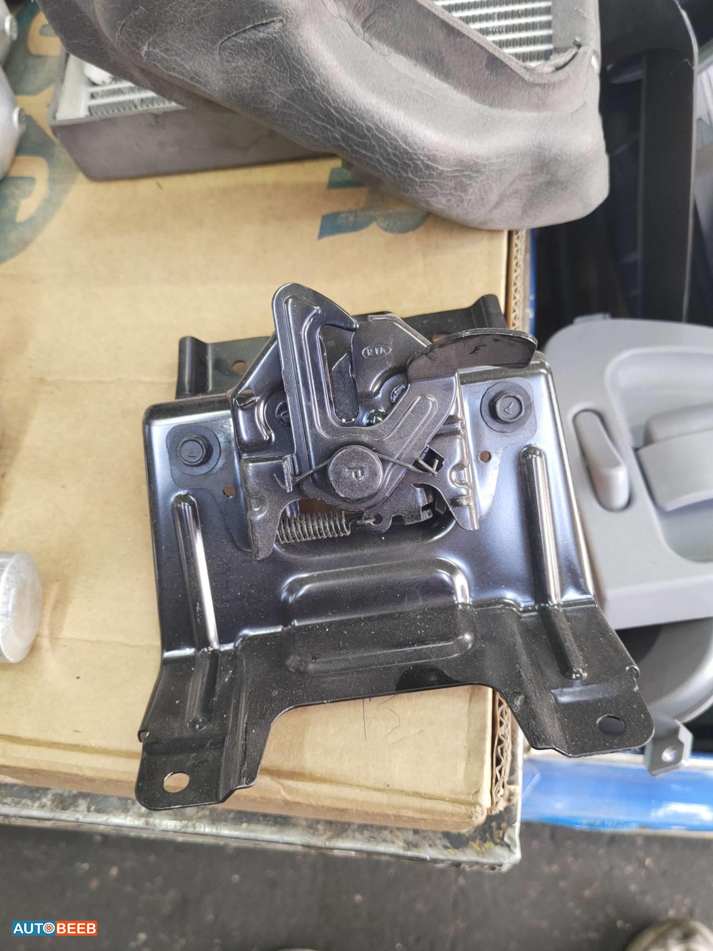 زرفيل غطاء امامي كيا بنجو 3 2004 2005 2006 2007 2008 2009 2010 2011 