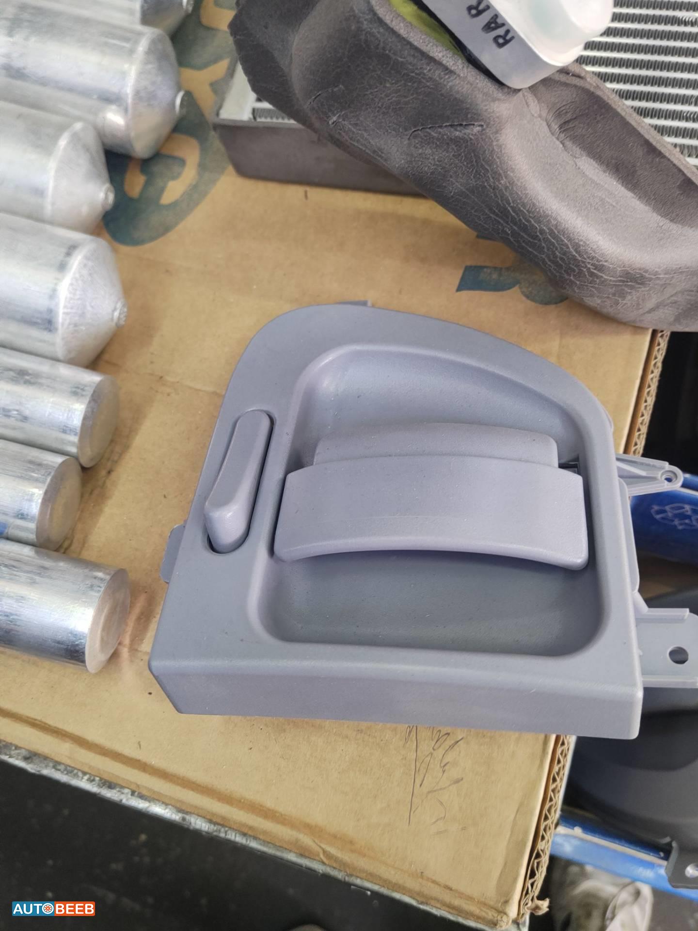 يد باب خلفية داخليه يمين شمال هيونداي اتش1 ستاركس 1996 1997 1998 1999 