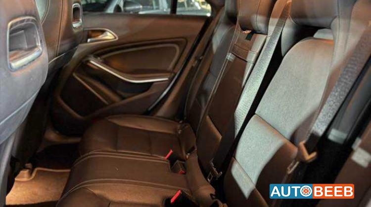 مرسيدس بنز CLA180 2019