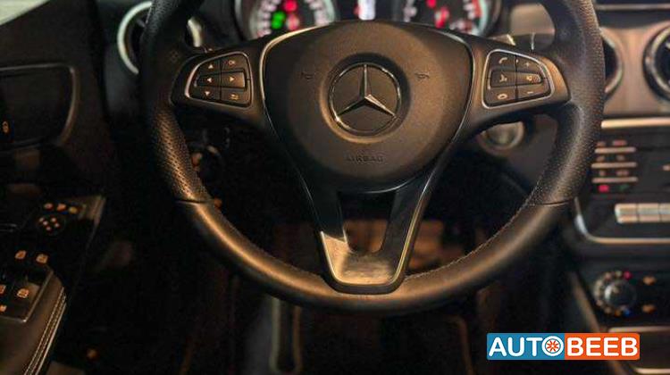 مرسيدس بنز CLA180 2019