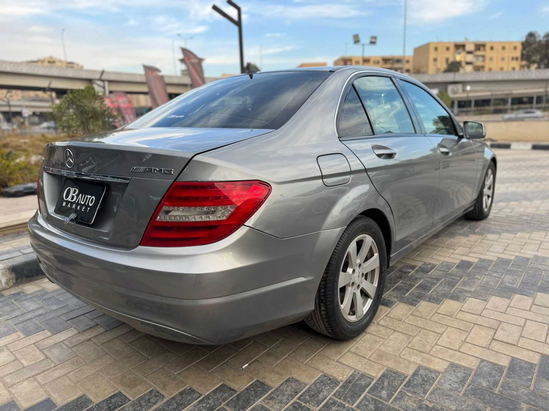 مرسيدس بنز C180 2013