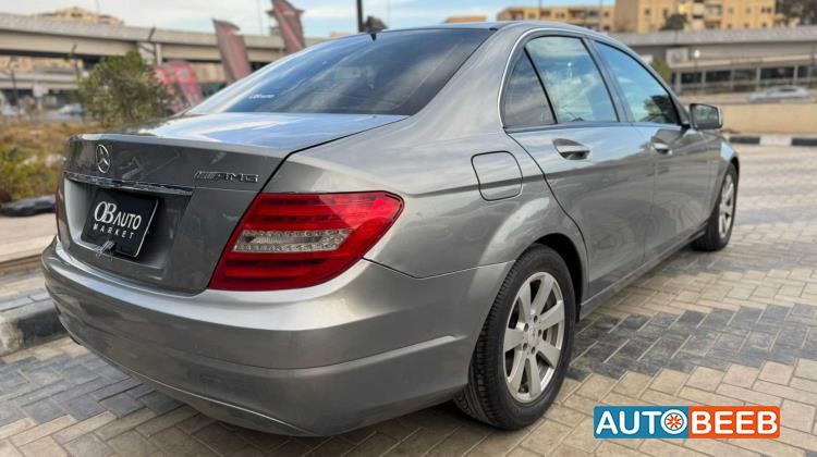 مرسيدس بنز C180 2013