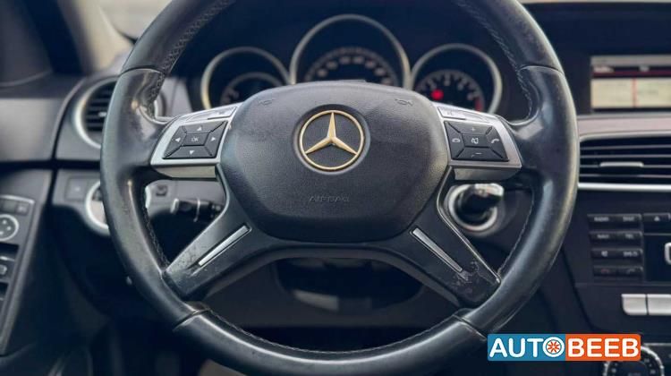 مرسيدس بنز C180 2013