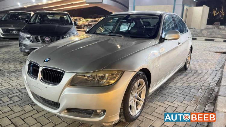 بي ام دبليو 318 2011