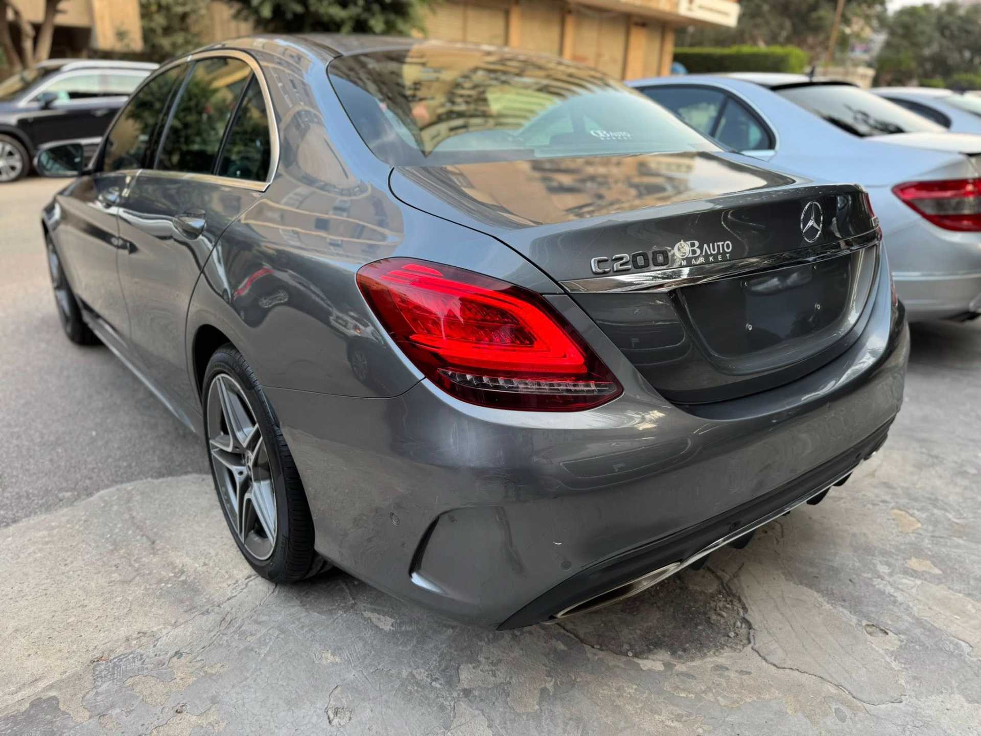 مرسيدس بنز C200 2019