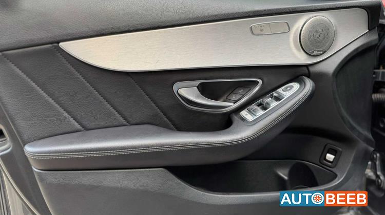 مرسيدس بنز C200 2019