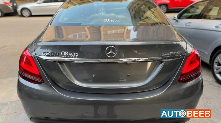 مرسيدس بنز C200 2019