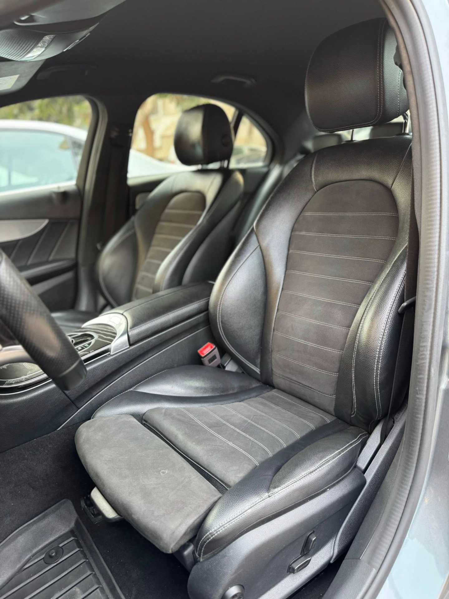 مرسيدس بنز C200 2019