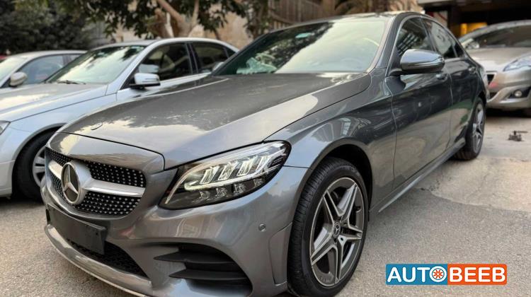 مرسيدس بنز C200 2019