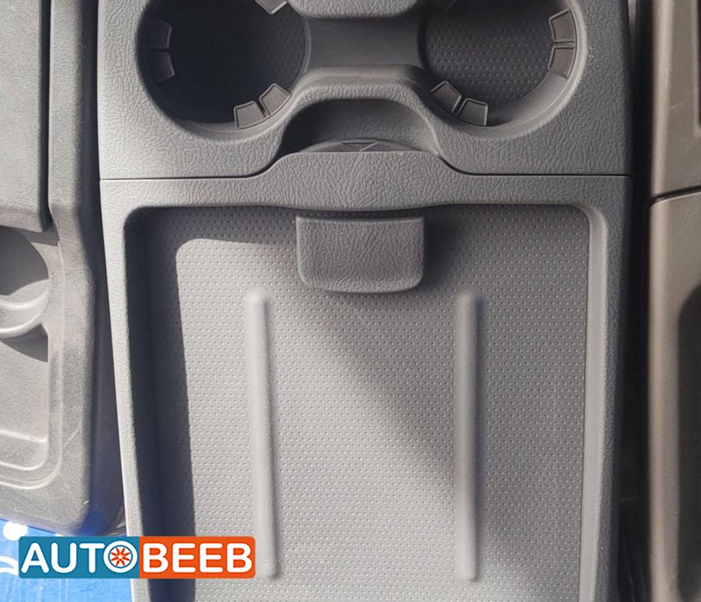 جيبة وسط كيا بنجو 3 2008 2009 2010 2011 2012 2013 2014 2015 2016 2017