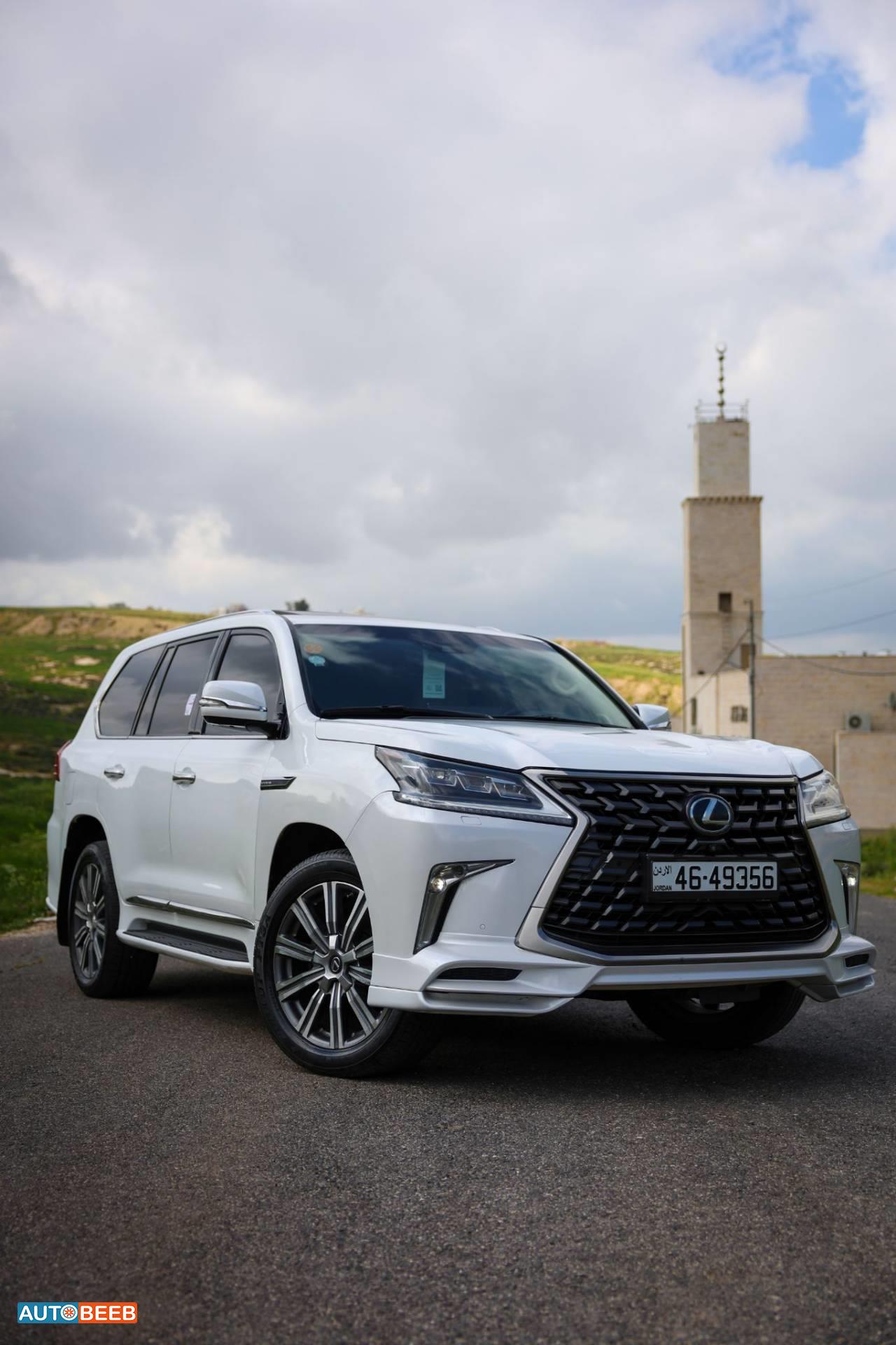 لكزس LX570 2017