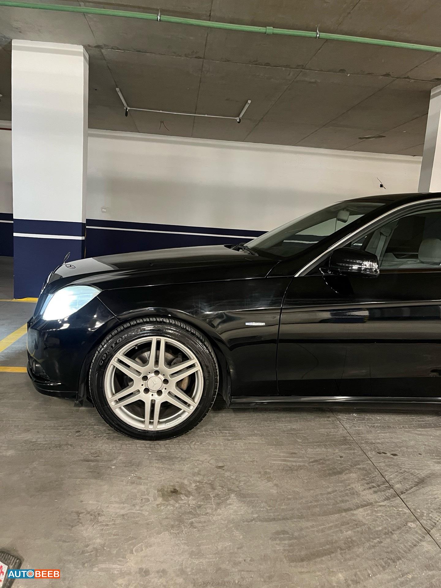Mercedes Benz E200 2010