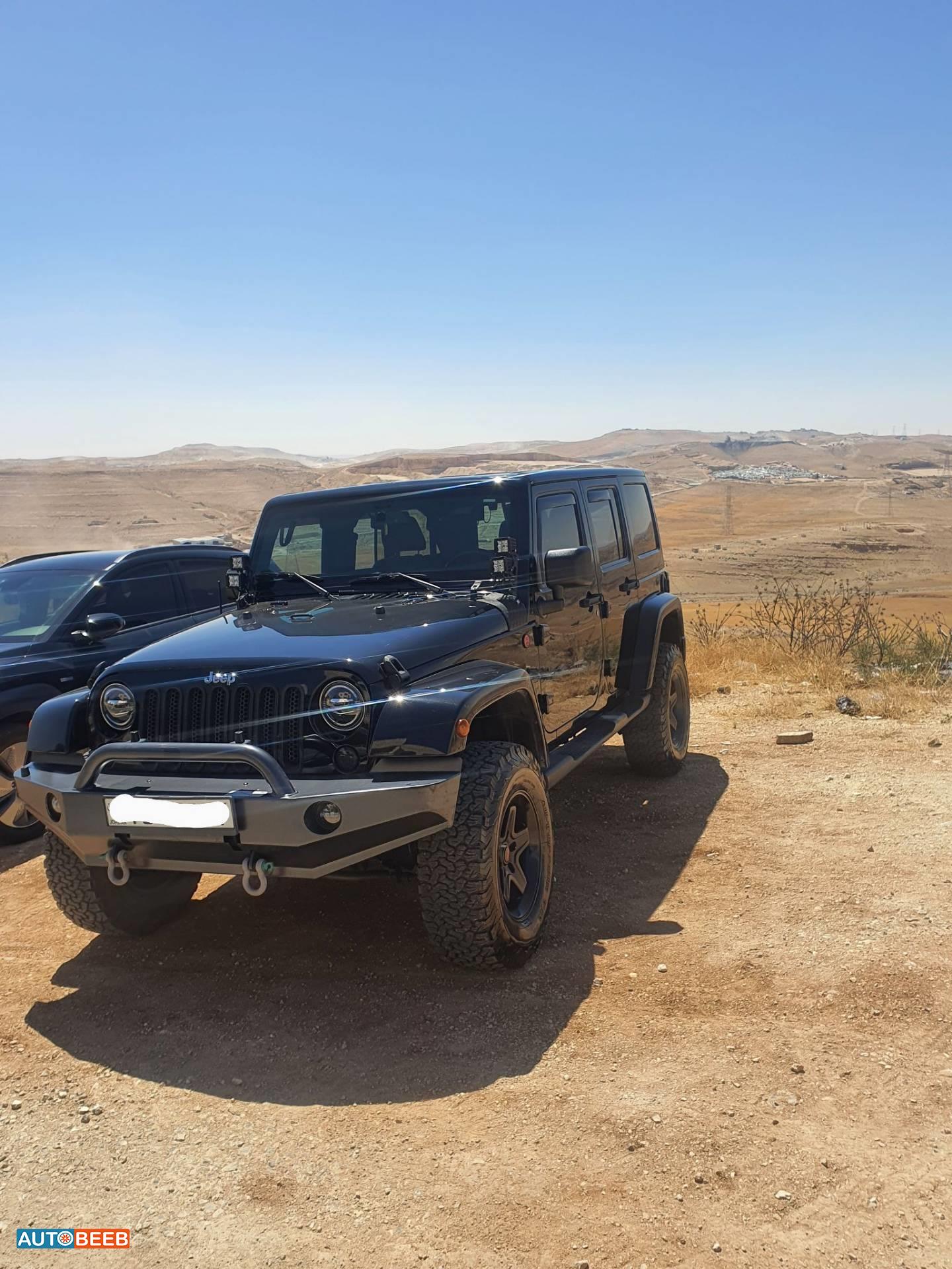 جيب رانجلر 2013