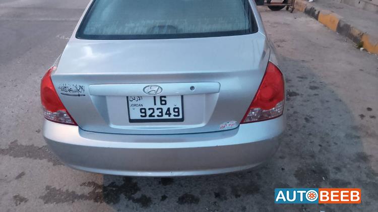 هيونداي افانتي 2005