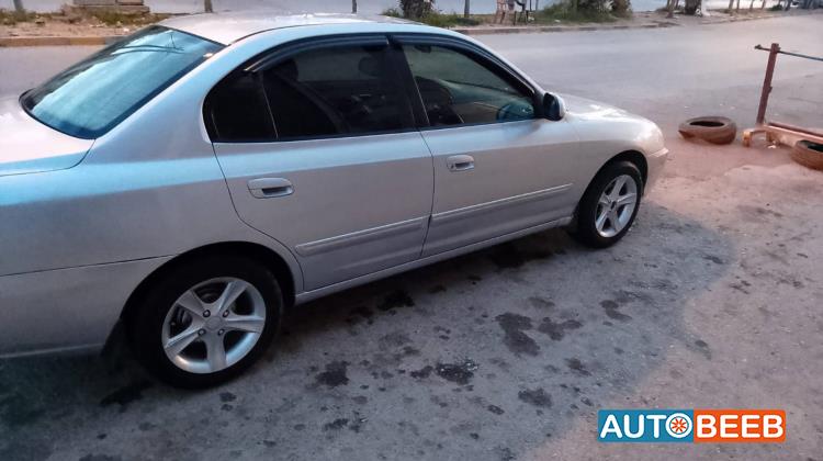 هيونداي افانتي 2005