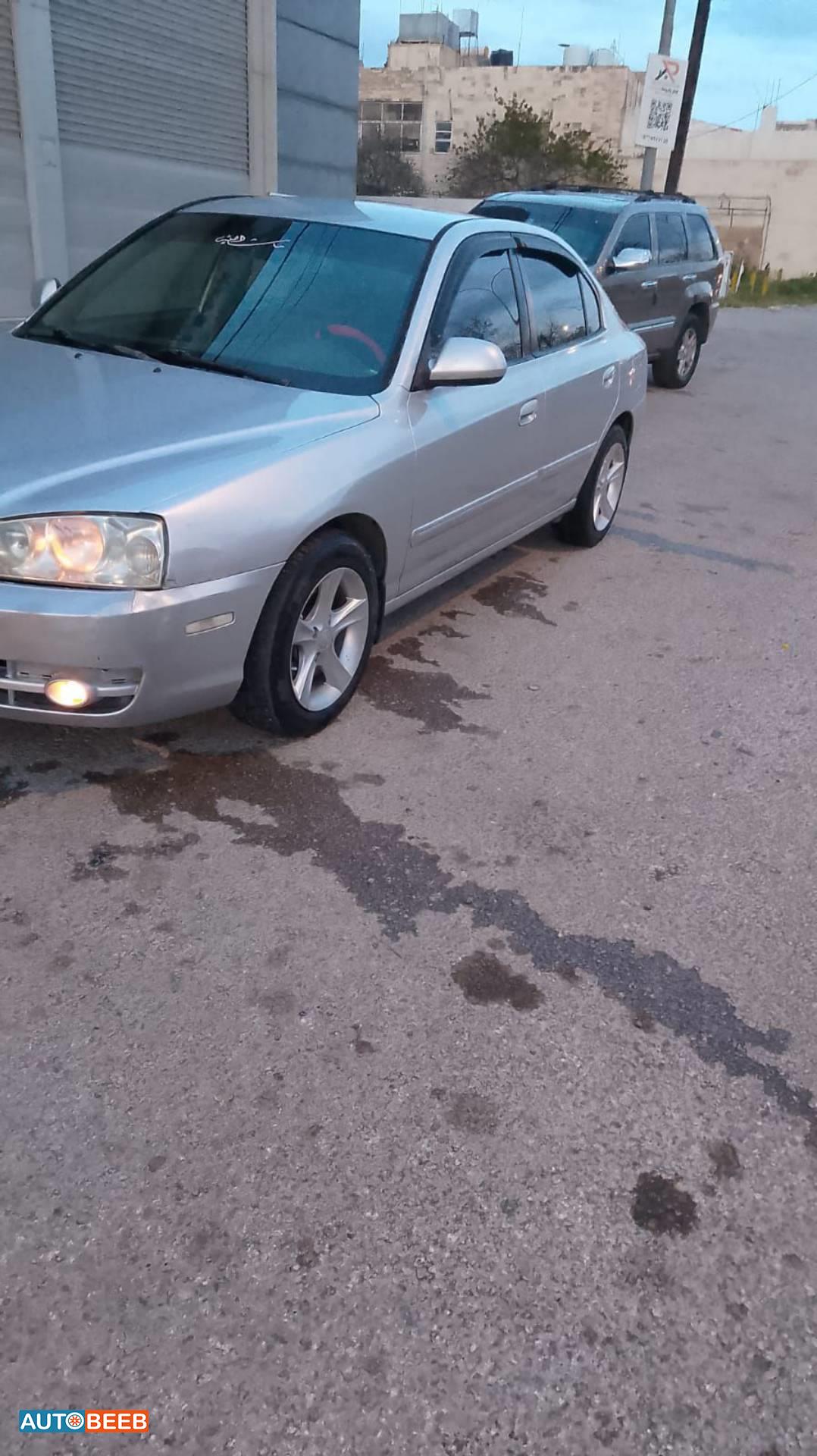 هيونداي افانتي 2005