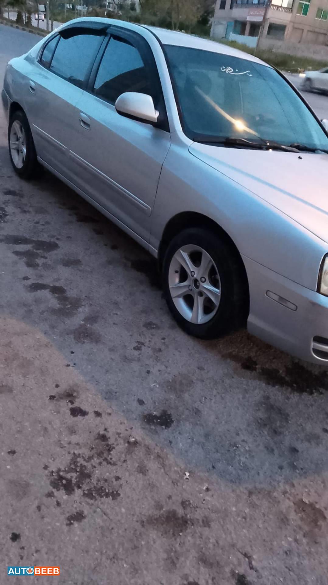 هيونداي افانتي 2005