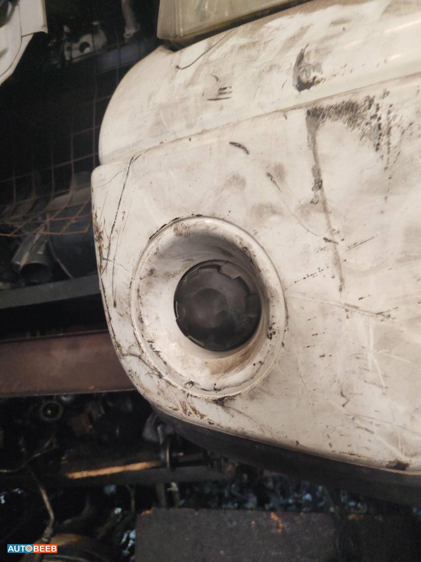 تسكيرة طمبون امامي يمين نيسان نافارا 2007 2008 2009