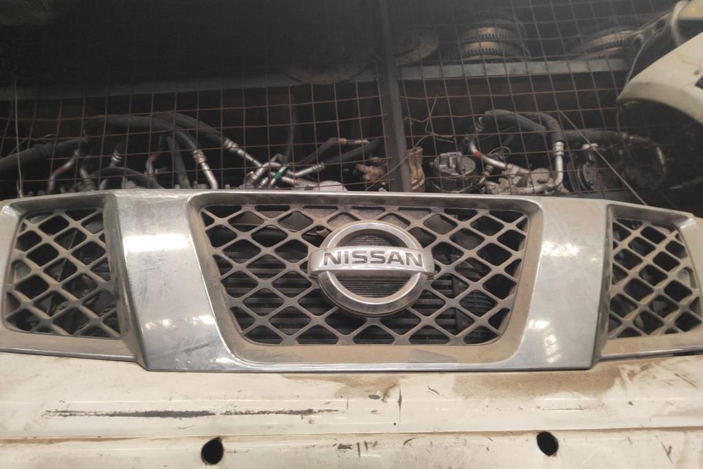 شل امامي نيسان نافارا 2007 2008 2009