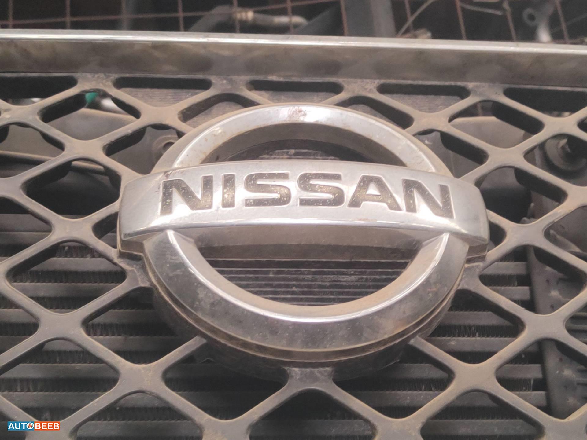 Body  Emblems Nissan Navara