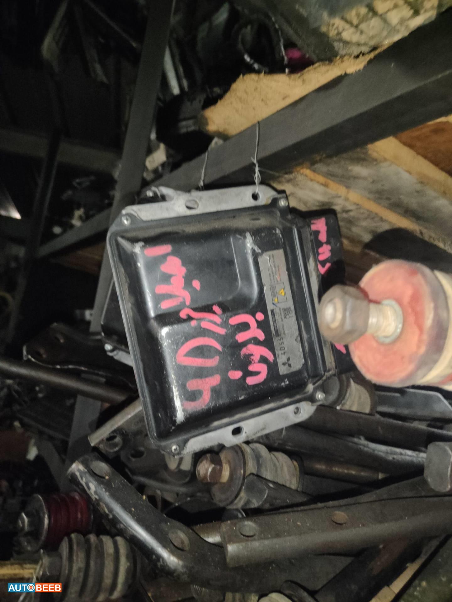 كومبيوتر ماتور ميتسوبيشي l200 2011 2012 2013 2014