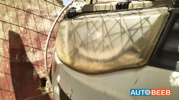 ضوء امامي شمال ميتسوبيشي l200 2011 2012 2013 2014