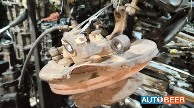 هب عجل نيسان نافارا شبح 2000 2001