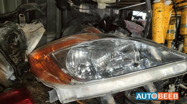 ضوء امامي يمين شمال مازدا b2500 2016 2017