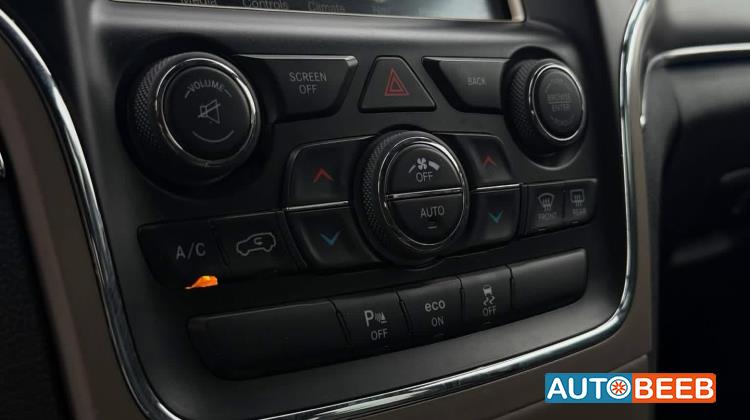 جيب جراند شيروكي 2014