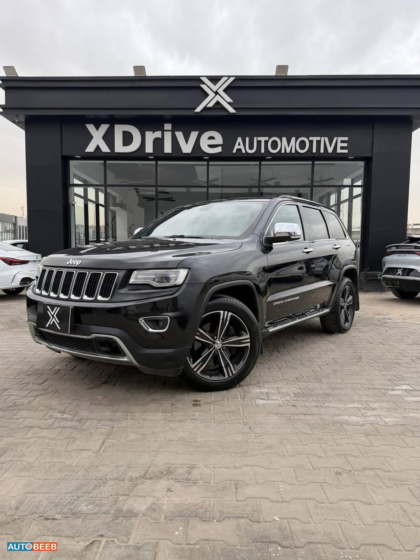 جيب جراند شيروكي 2014