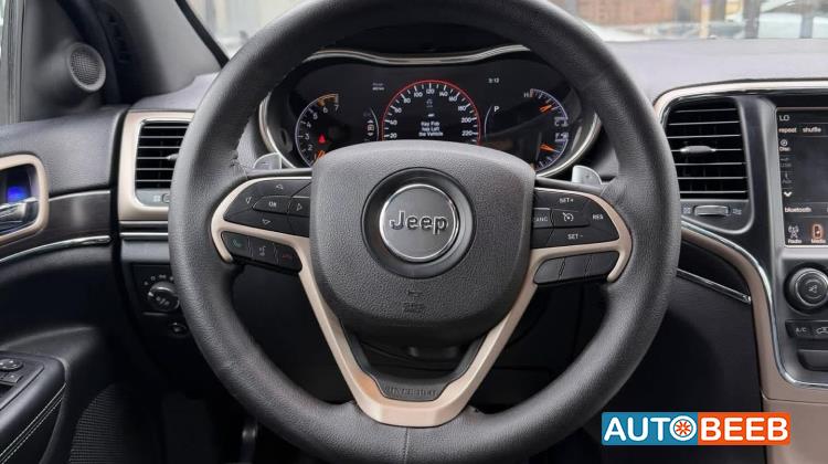 جيب جراند شيروكي 2014